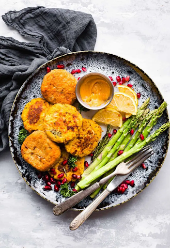 Easy Paleo Salmon Cakes (Freezer friendly)